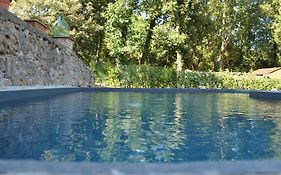 Villa Lilia By Let